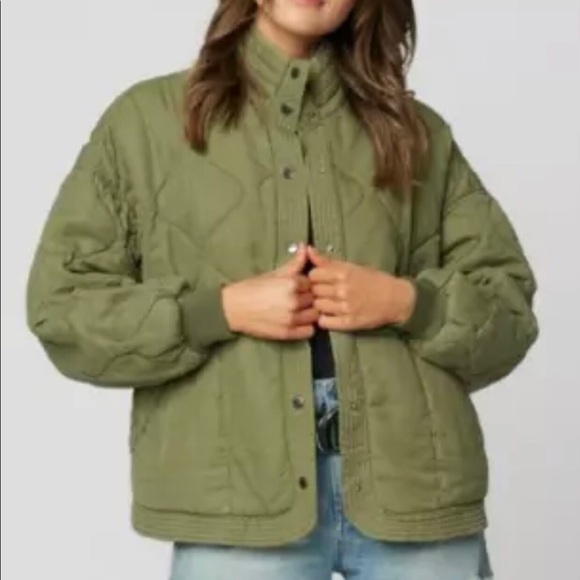 SOLD*SOLD*SOLD**NWOT*BLANK NYC Drop Shoulder Quilted TENCEL Jacket*MSRP $138 *SM - Picture 6 of 9